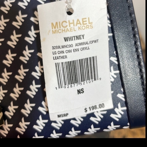 Michael Kors Whitney MK large graphic logo chain wallet - Picture 9 of 15